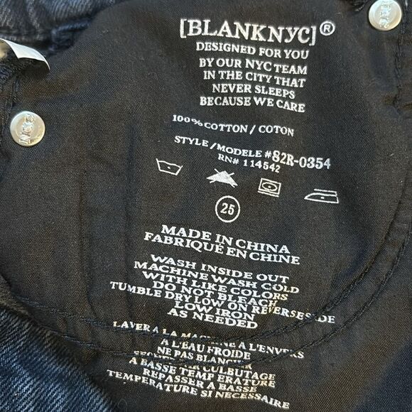 Blank NYC Mercury Rising Blue Black Denim Jean Mini Skirt w Asymmetrical Zipper - Picture 3 of 4